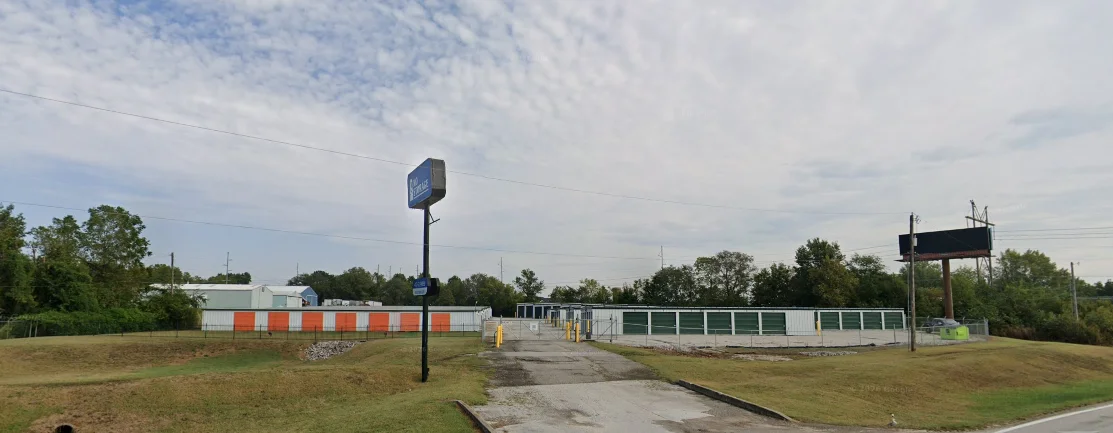 US-60 - buildings