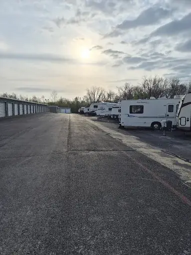 S. Golden Ave. — facility
