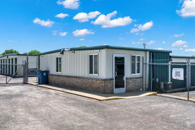 S. Scenic Ave. — facility