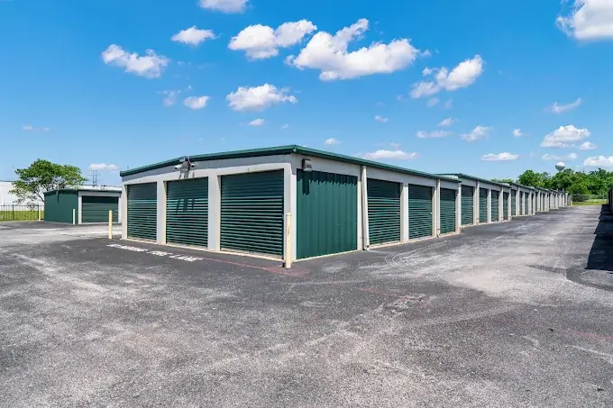 S. Scenic Ave. — facility